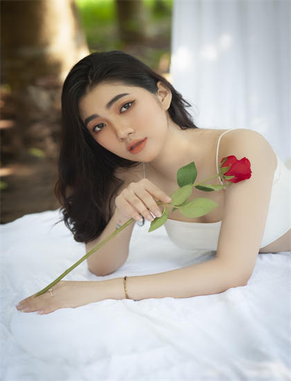 印度老电影奴里_一个人在线观看WWW哔哩哔哩_无人区高清免费观看电视剧7